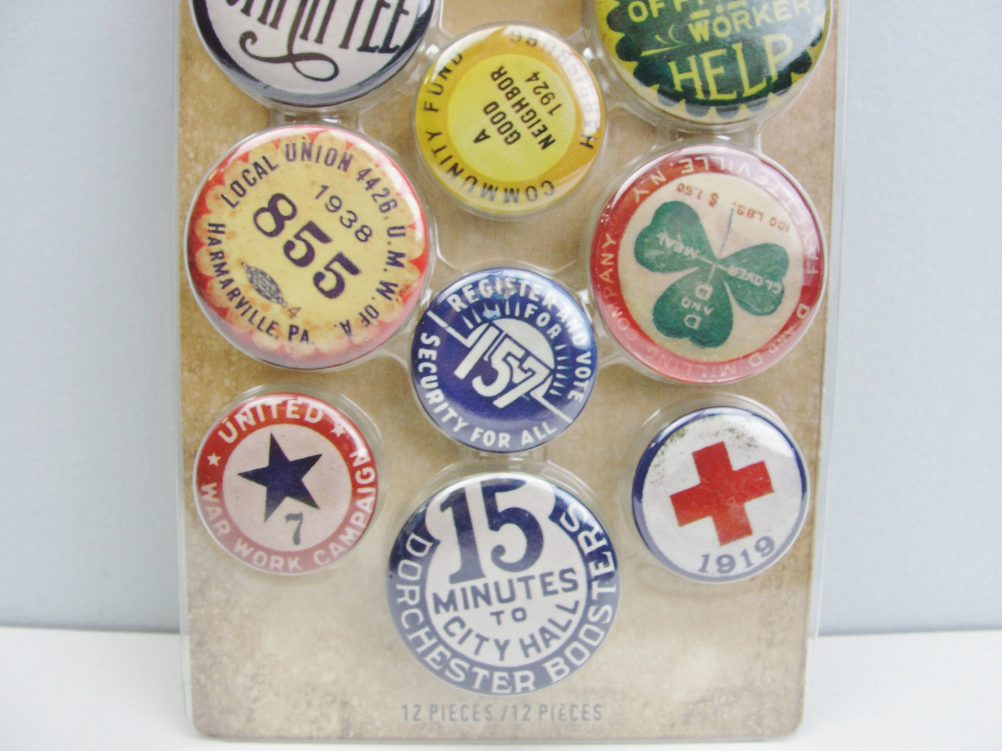 Tim Holtz idea-ology Vintage Flair buttons TH94027